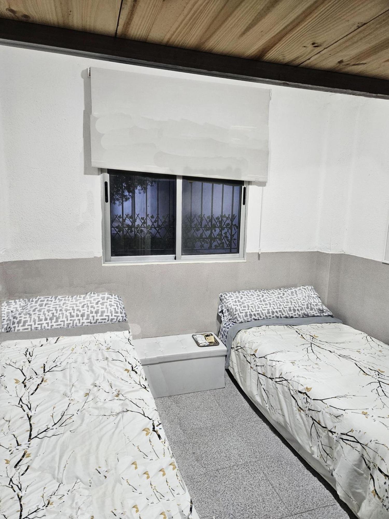 Habitacion En Casa De Familia "Valenciabonita" מראה חיצוני תמונה