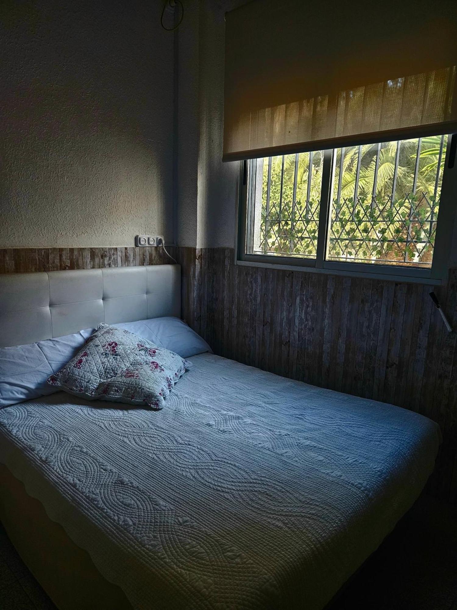 Habitacion En Casa De Familia "Valenciabonita" מראה חיצוני תמונה