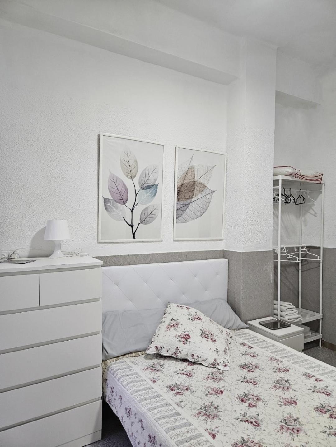 Habitacion En Casa De Familia "Valenciabonita" מראה חיצוני תמונה